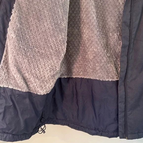 Columbia Hooded Jacket EUC - Picture 15 of 17